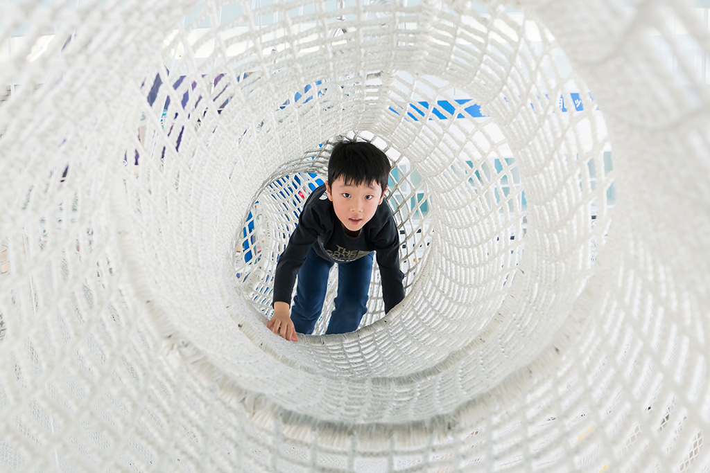 くものチューブ/京王あそびの森 HUGHUG(東京都/日野市)