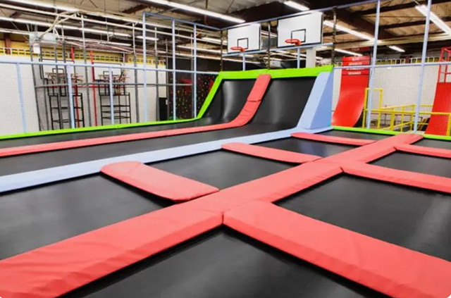 トランポリン(競技用トランポリン)/ニンジャ☆パーク古河店