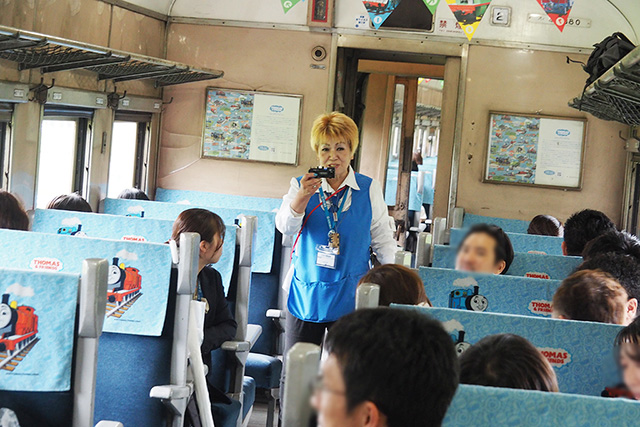 車内販売の名物販売員さん/大井川鐵道「きかんしゃトーマス号」2025