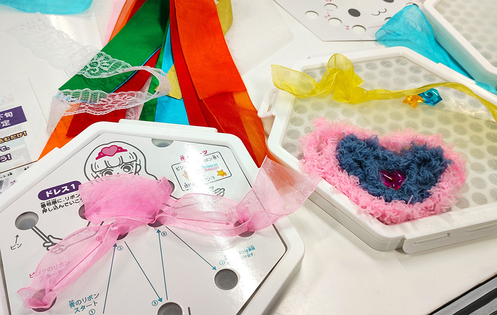 プッシュでつくろう!リボンアートデザイナー/4950円/くもん出版