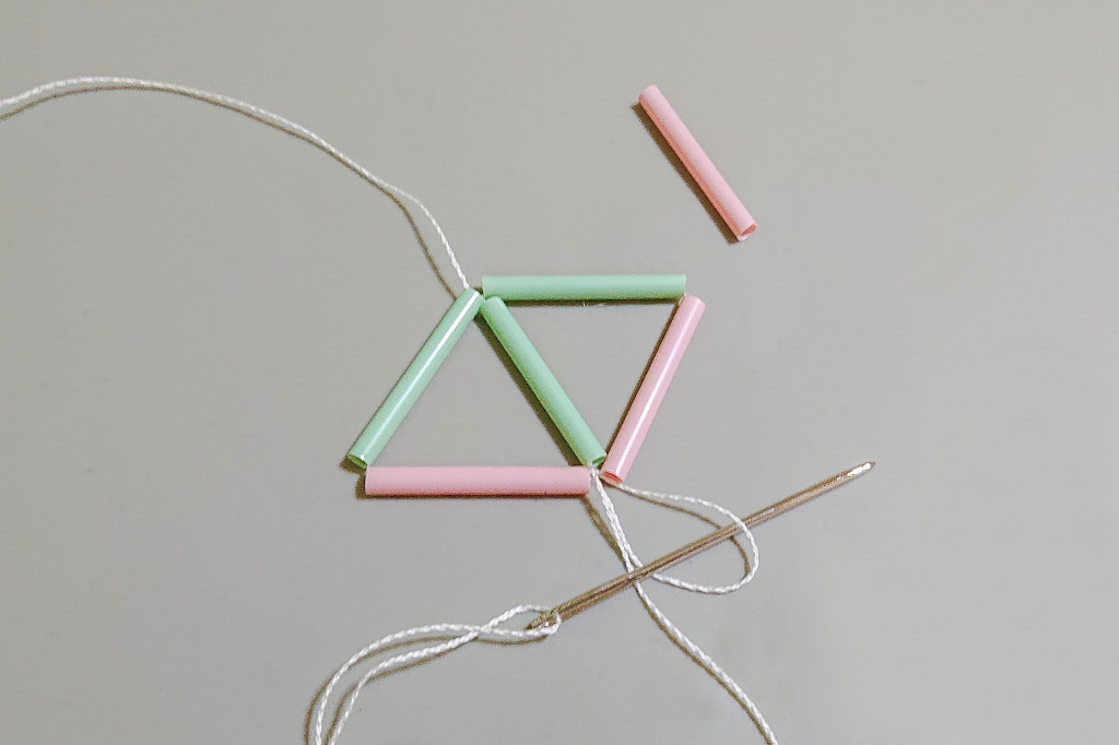 2つめの三角は方結びに／自由研究-工作-ヒンメリ