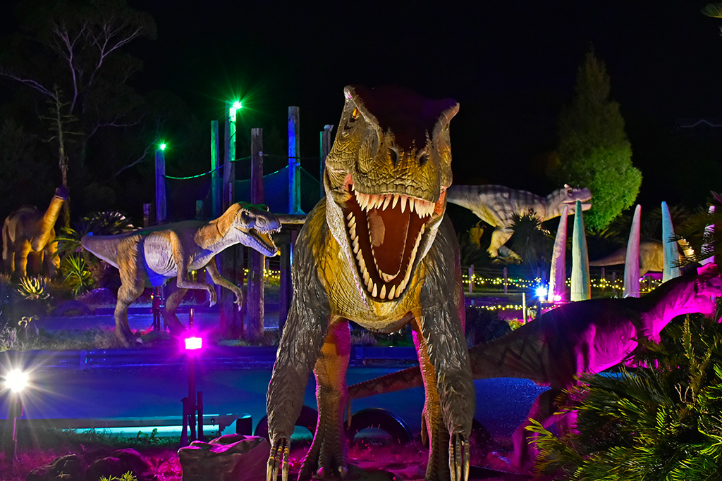 恐竜エリア/伊豆ぐらんぱる公園(伊豆高原グランイルミ)(静岡県/伊東市)