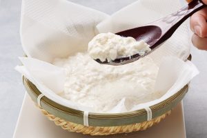 手づくりざる豆腐を作って、豆腐が固まる仕組みを知ろう【小学生の自由研究アイデア】