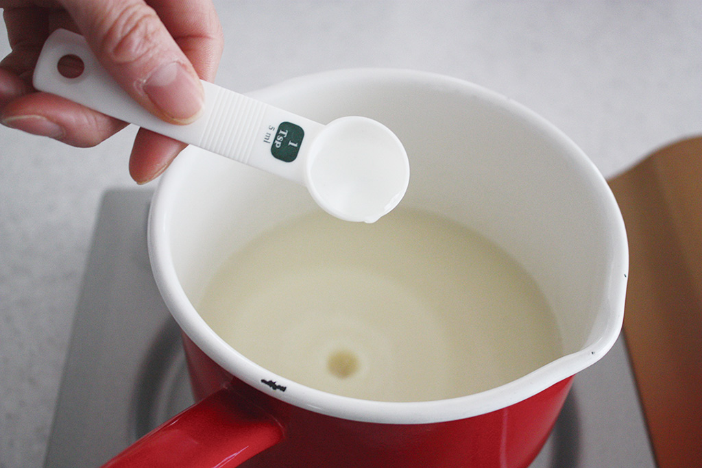 手順1:火をかける│【自由研究】手づくりざる豆腐をつくろう