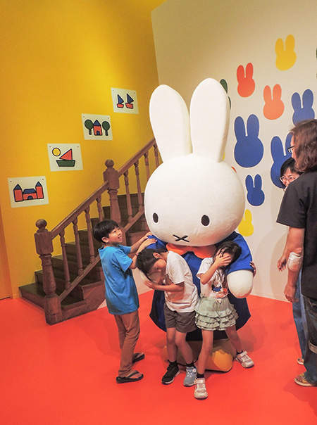 ミッフィーとのグリーティング/ハウステンボス（長崎県/佐世保市）