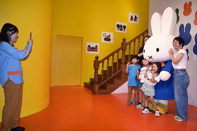 ミッフィーとのグリーティング/ハウステンボス（長崎県/佐世保市）