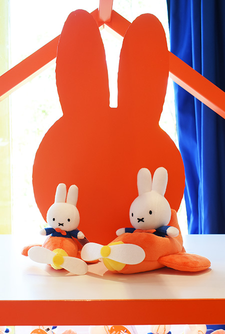 ひこうきミッフィーぬいぐるみとマスコットキーチェーン/ハウステンボス（長崎県/佐世保市）