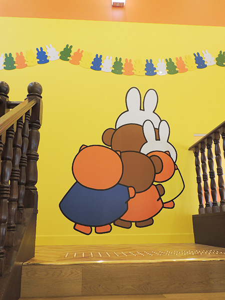 エブリデイ・セレブレーションキッチンの店内の階段/ハウステンボス（長崎県/佐世保市）