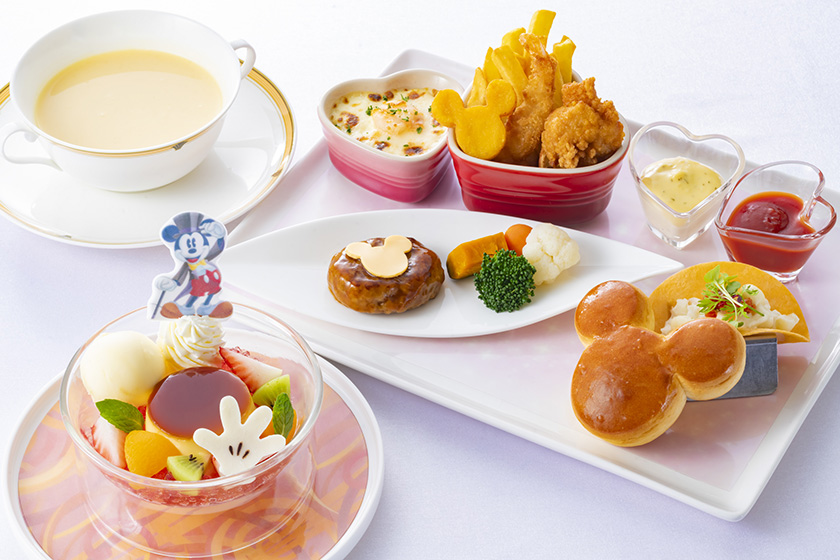 レストラン:エンパイア・グリル「チャイルドプレート」(8歳以下対象)/ディズニーアンバサダーホテル