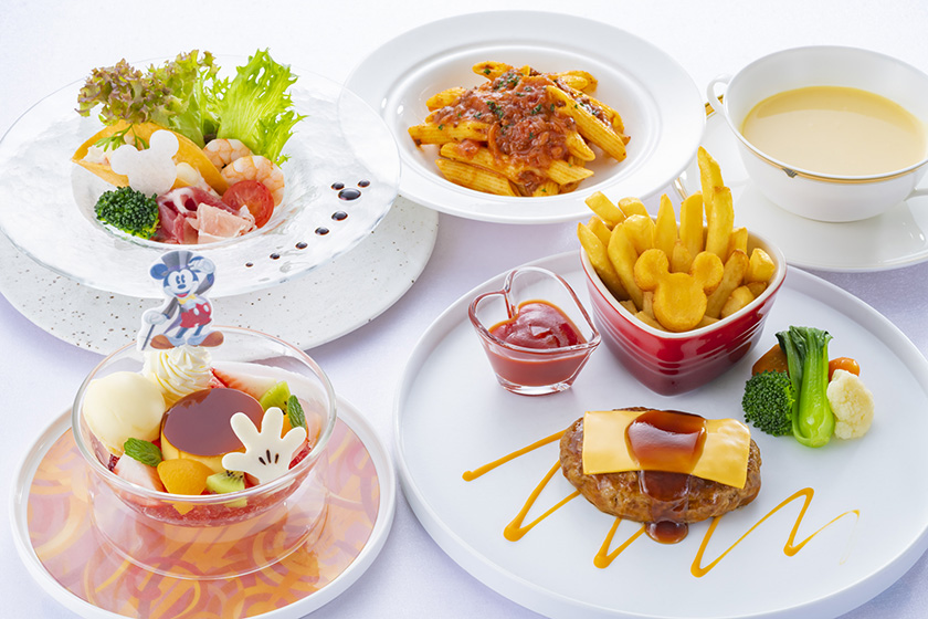 レストラン:エンパイア・グリル「チャイルドコース」(12歳以下対象)/ディズニーアンバサダーホテル