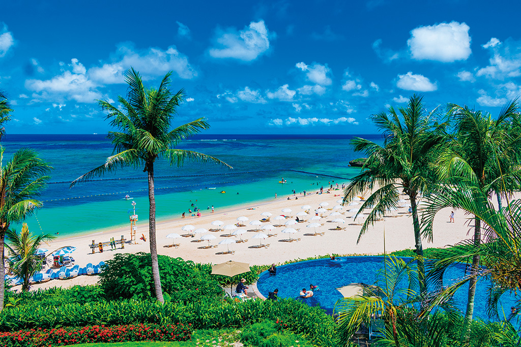 ムーンビーチ（沖縄県／恩納村）