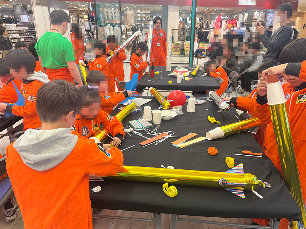 ワークショップの様子/見て！触れて！学びの宇宙展（東京都/町田市）