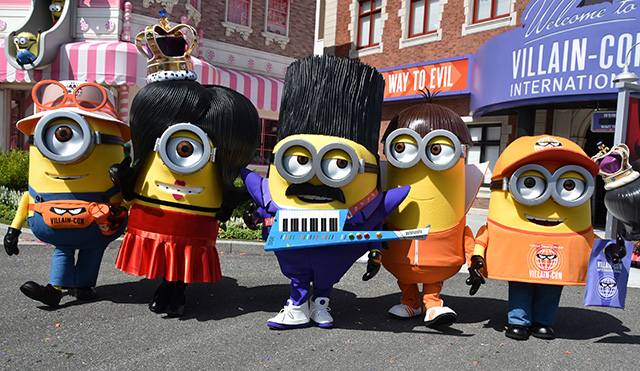大悪党のコスプレをしたミニオン/ユニバーサル・スタジオ・ジャパン(大阪府/大阪市)