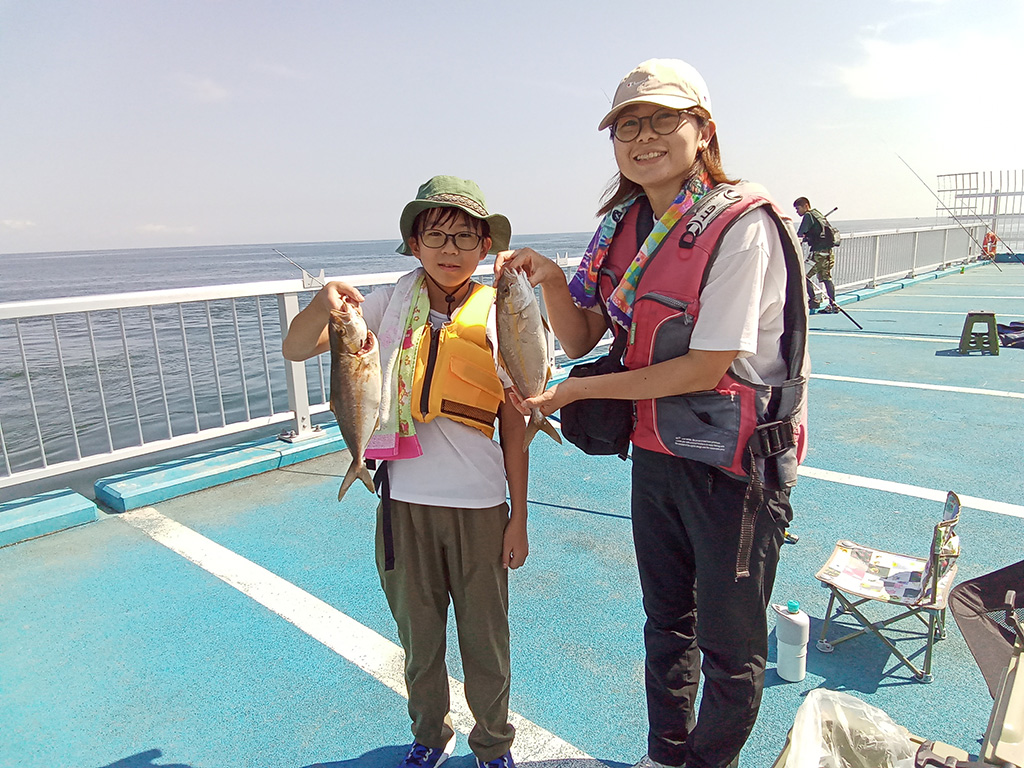 約30cm超えのカンパチ/新地町海釣り公園(福島県/新地町)