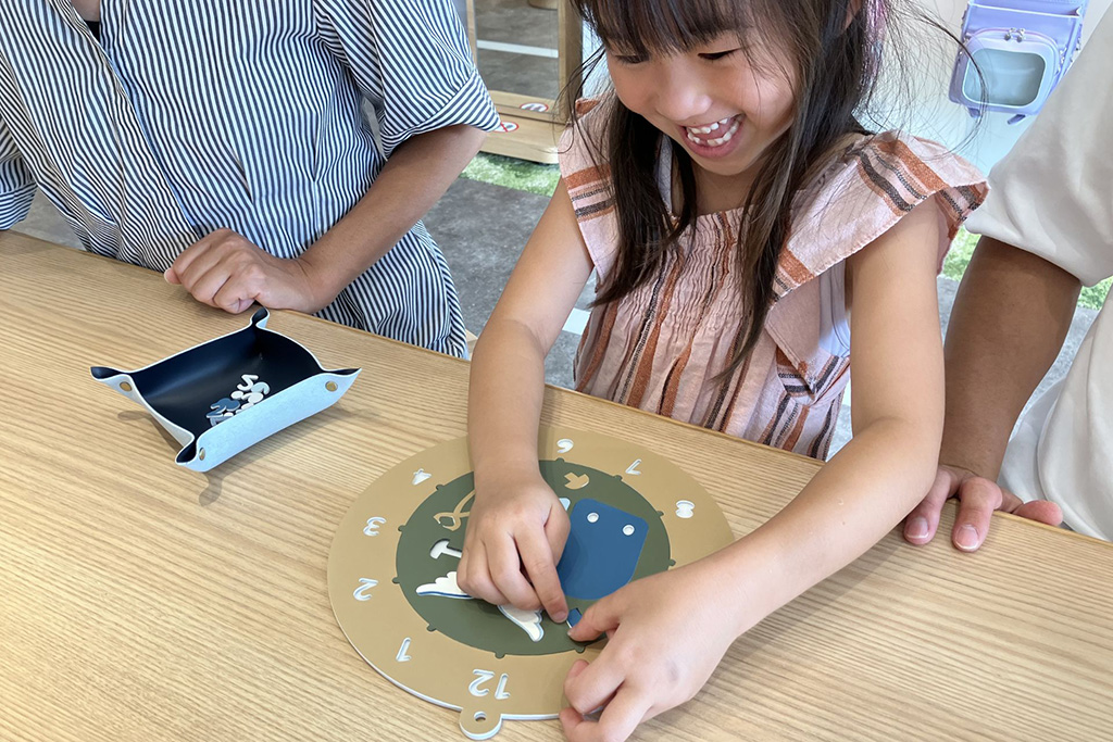 夏休みワークショップ「はねランド パズルCLOCK」/セイバン