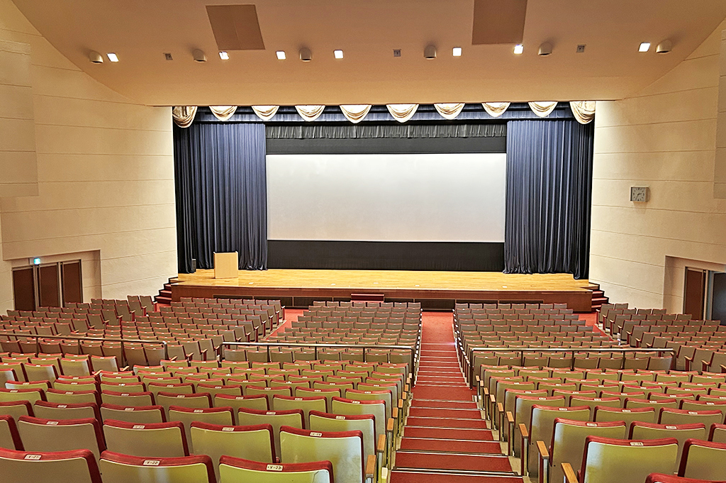 講堂/光塩女子学院中等科（東京都/杉並区）