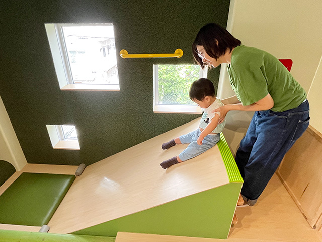 滑り台│宿泊レポ/べスピハウス（東京都/杉並区）