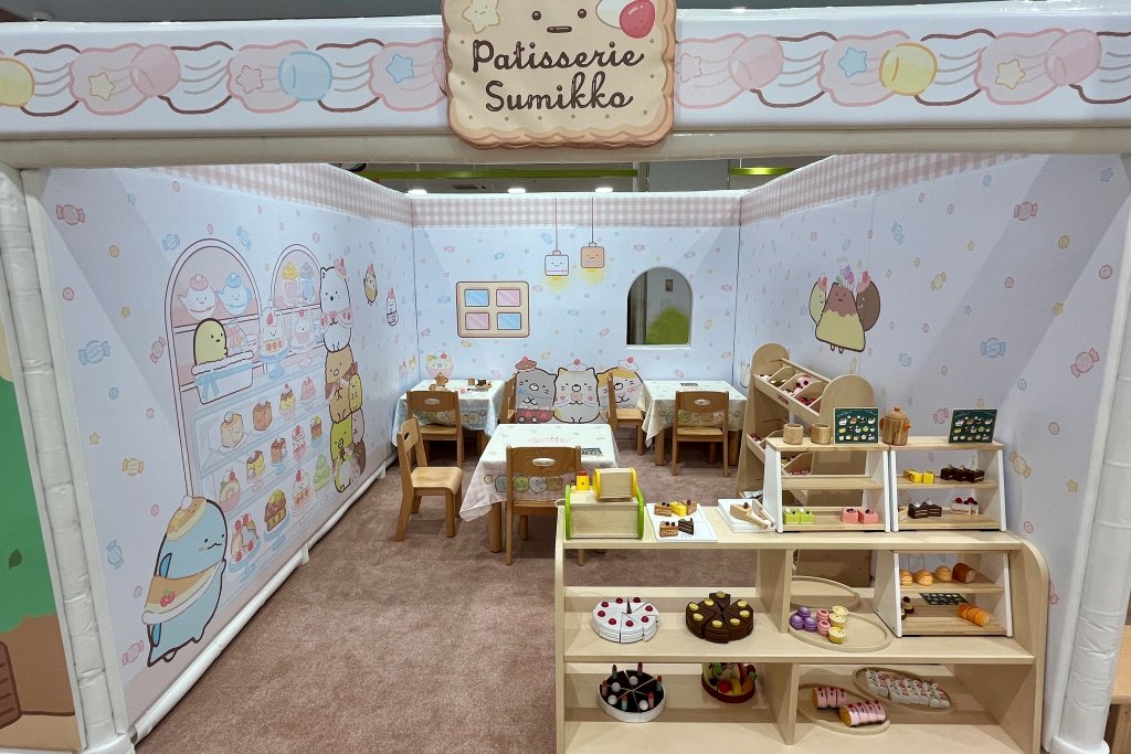 お菓子屋さん/すみっコぐらしあそびスタジオマークイズ葛飾かなまち