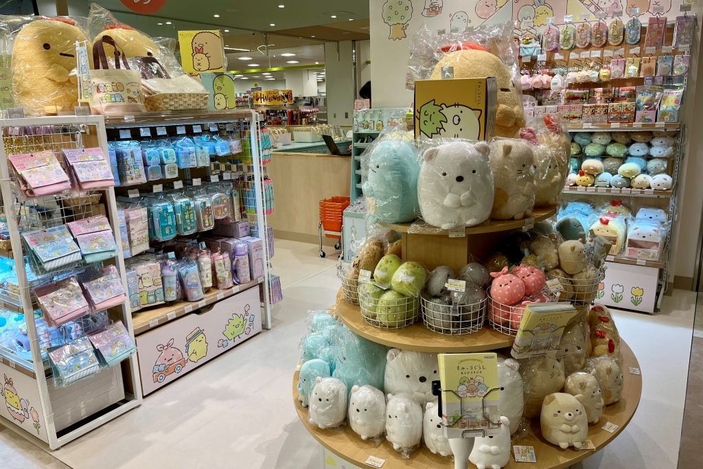 グッズエリア/すみっコぐらしあそびスタジオマークイズ葛飾かなまち