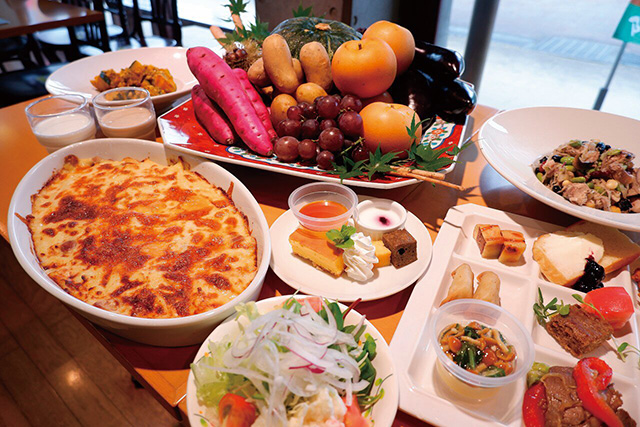 バイキングレストラン「マザーズキッチン」/らくのうマザーズ阿蘇ミルク牧場(熊本県/西原村)