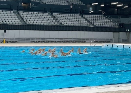 アーティスティックスイミングのパフォーマンス│アクアスポーツフェスティバル/東京アクアティクスセンター（東京都/江東区）