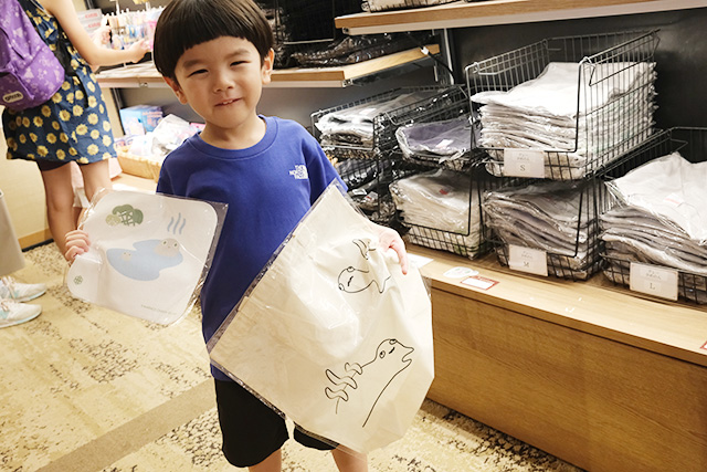 お魚モチーフのシールやグッズ│子連れ宿泊レポ/亀の井ホテル 鴨川(千葉県/鴨川市)