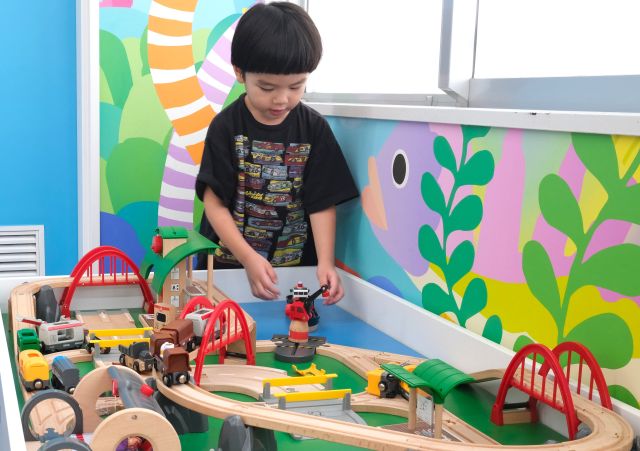 キッズパークで遊ぶ様子│子連れ宿泊レポ/亀の井ホテル 鴨川(千葉県/鴨川市)