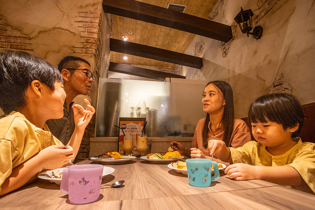 「洋食喫茶ブランコ」/SPA WORLD HOTEL & RESORT(大阪府/大阪市)