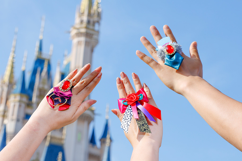 リング　各1800円/東京ディズニーランド（千葉県/浦安市）