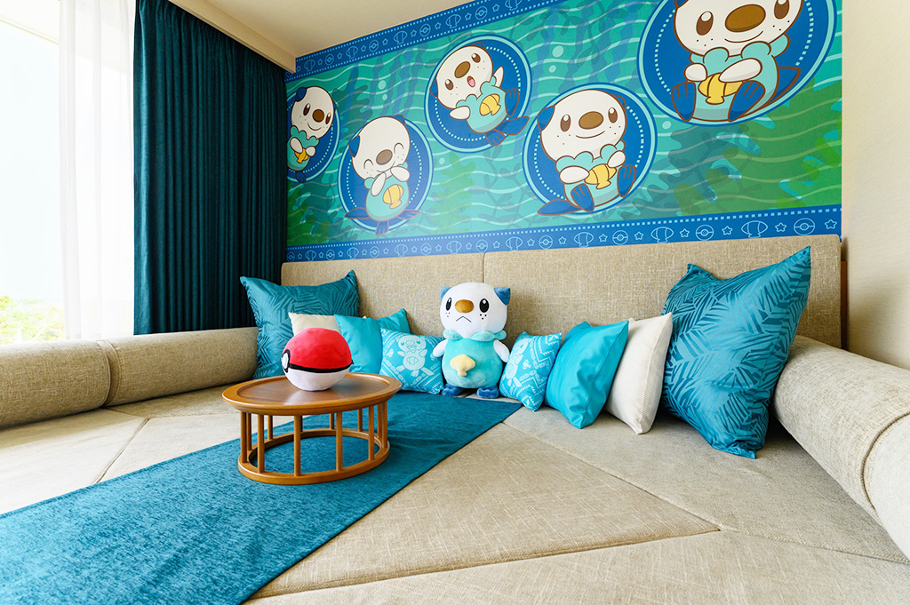 壁面にミジュマルと海がデザインされた小上がり/NEMU RESORT（三重県/志摩市）