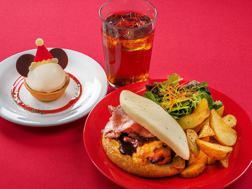 スペシャルホットサンドセット　2180円/ディズニー・クリスマス（千葉県/浦安市）