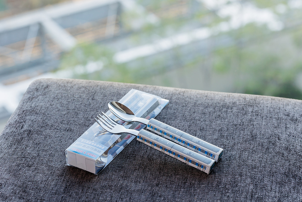 ストリングスホテル名古屋_トレインスプーン&フォーク