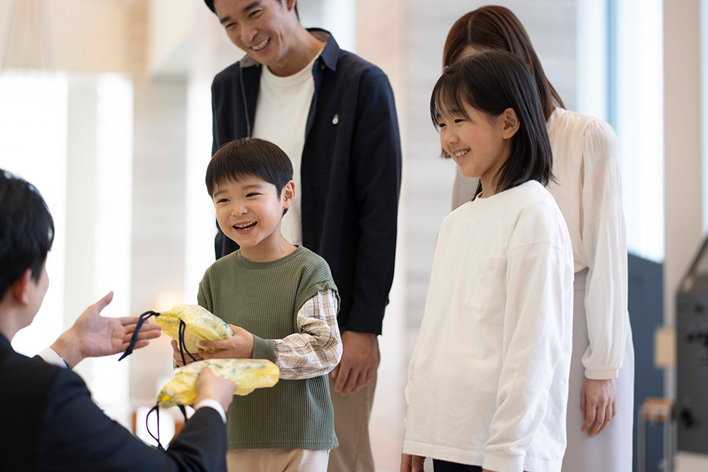 JRゲートタワーホテル_お子様セット手渡し