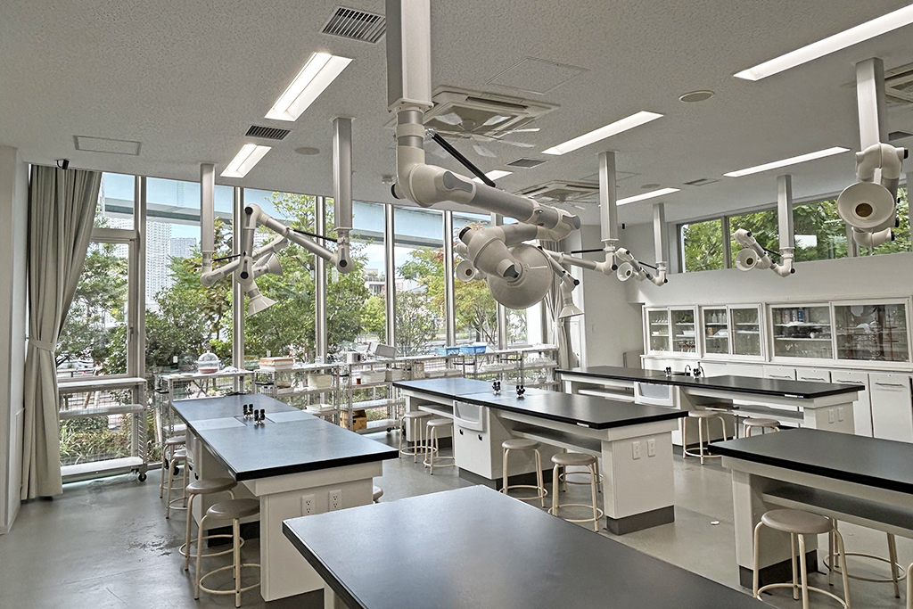 化学実験室/芝浦工業大学大学附属中学校(東京都/江東区)