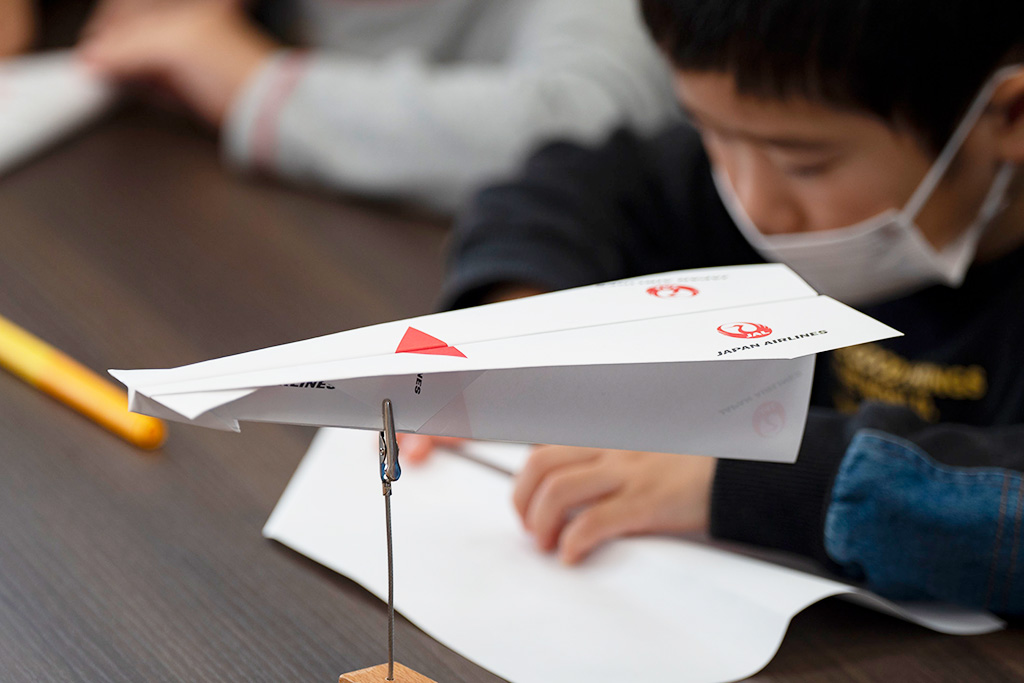 JAL折り紙ヒコーキ教室/かわさきのりものフェスタ ~第2回あつまれのりものマスターズ~(神奈川県/川崎市)