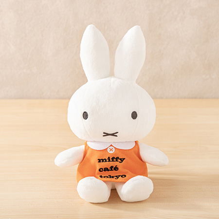「ぬいぐるみS」/miffy café tokyo（代官山）