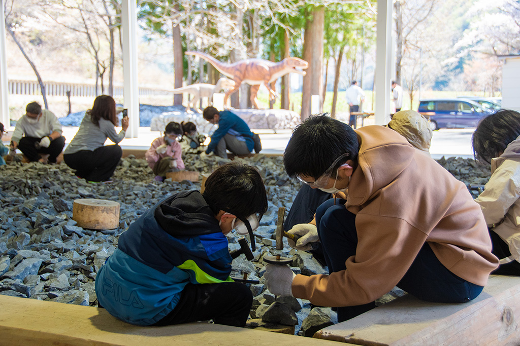 大野市化石発掘体験センター「HOROSSA!」（福井県/大野市）