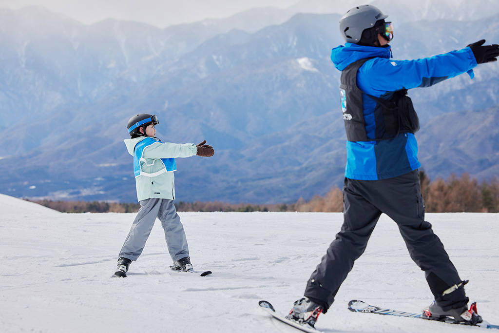 【星野リゾート】子どものスキーレッスン「雪ッズ」