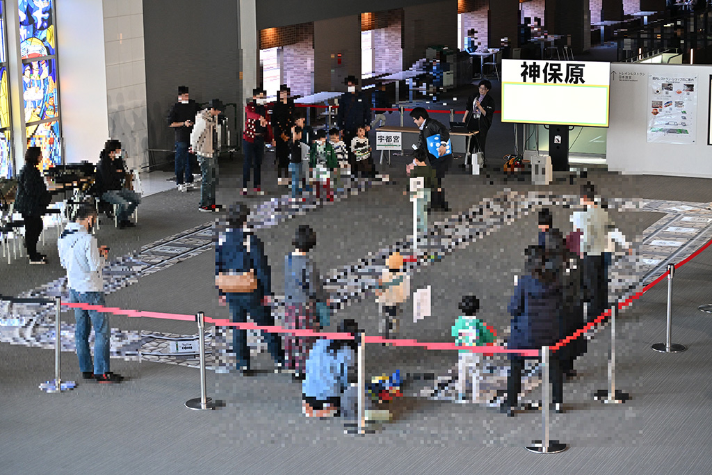 てっぱくオリジナルの大きなすごろくゲーム/とれたんず10周年アニバーサリーフェスティバル in 鉄道博物館(埼玉県/さいたま市)