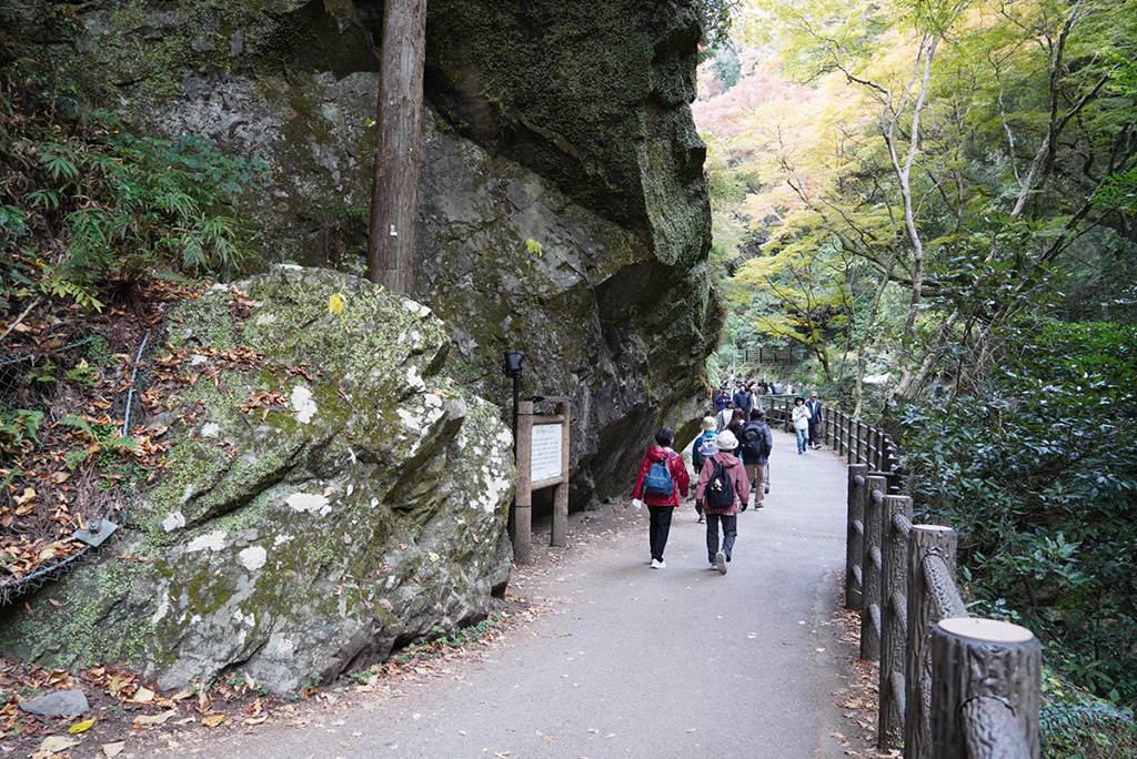 唐人戻岩/箕面公園(大阪府/箕面市)