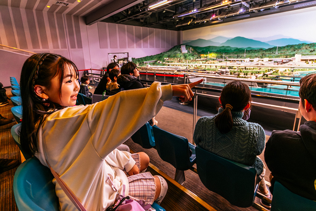 「鉄道ジオラマ」│るるぶKids体験便「てっぱくナイト」/鉄道博物館（埼玉県/さいたま市）