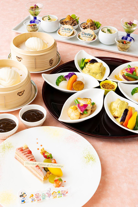 レストラン「シルクロードガーデン」の「“ダッフィー＆フレンズのハートフェルト・レターズ・オブ・フレンドシップ”カントニーズランチ」7500円