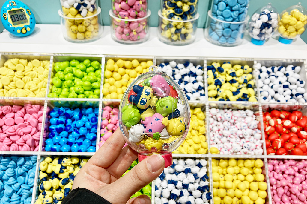 「みにたま つめほ～だい！」/たまごっち公式ショップ『たまごっち ふぁくとり～！』