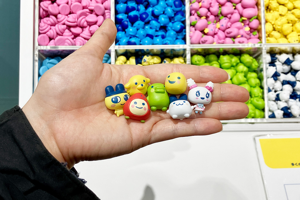 たまごっちのミニフィギュア/たまごっち公式ショップ『たまごっち ふぁくとり～！』