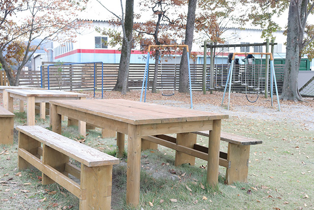 ベンチとテーブル/BIG-BREATH(滋賀県/米原市)