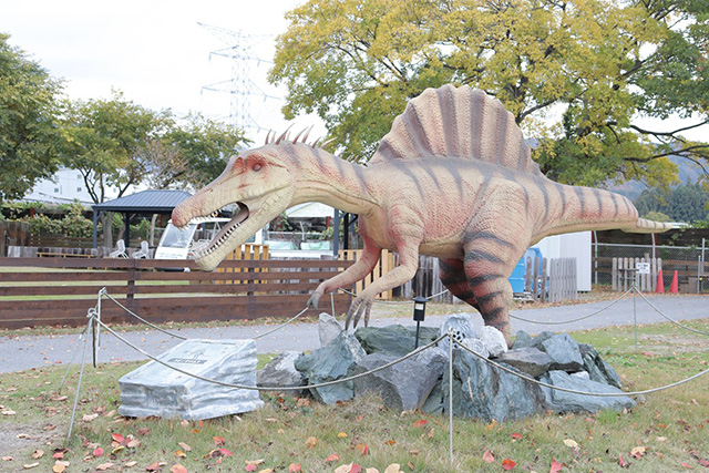 スピノサウルスの模型/BIG-BREATH(滋賀県/米原市)