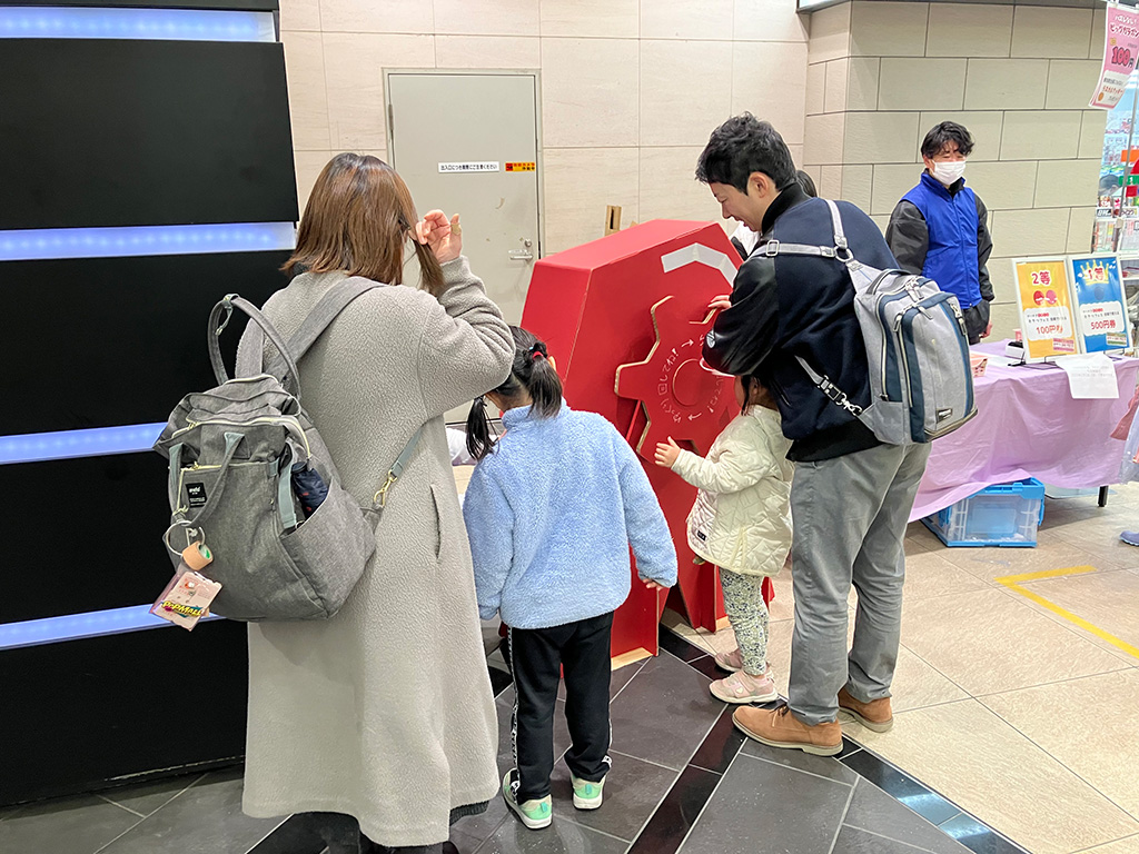 「ビックガラポン」/せいせきたのしいおやつフェス（東京都/多摩市）