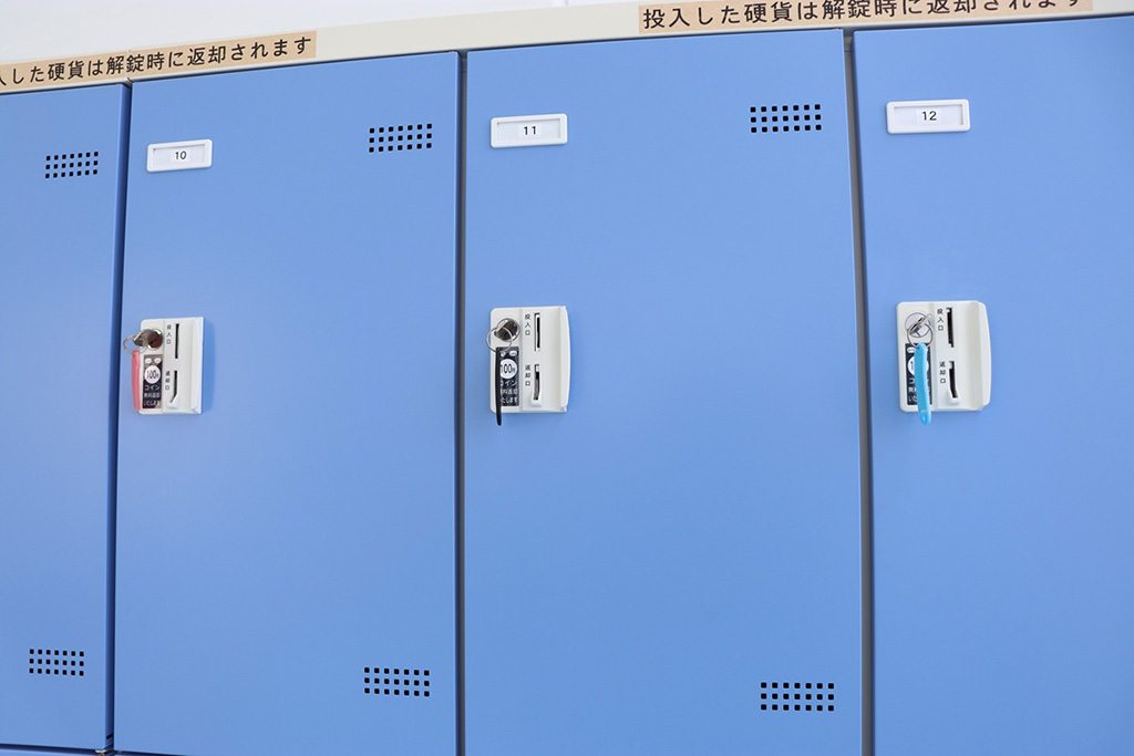 コインロッカー/湖と苺(滋賀県/草津市)