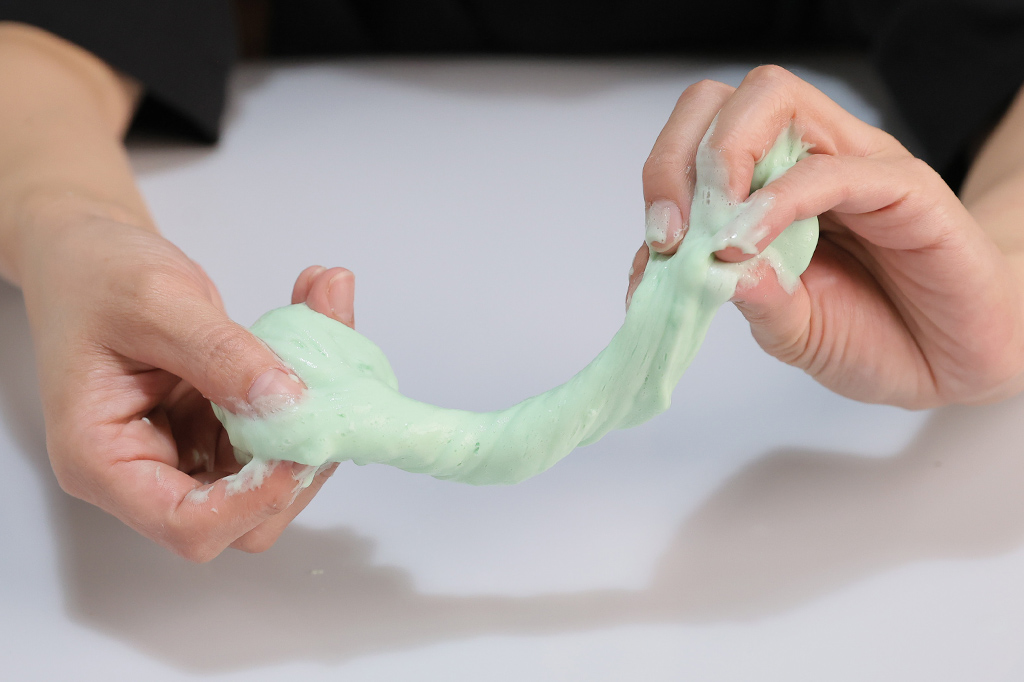 スライムでスーパーボールを作ろう│自由研究