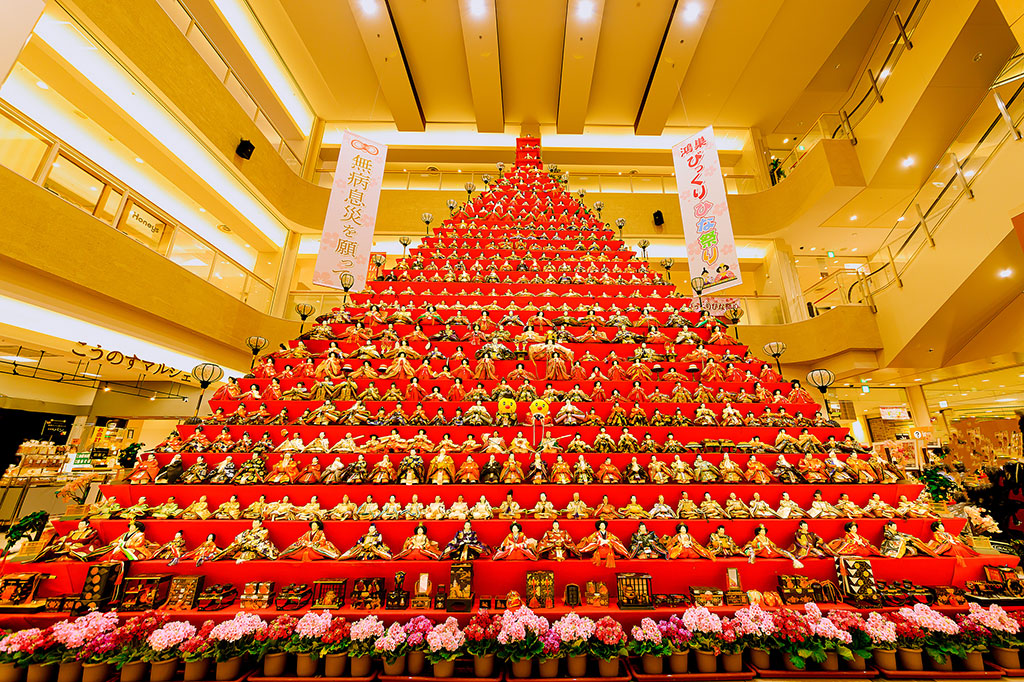 鴻巣びっくりひな祭り